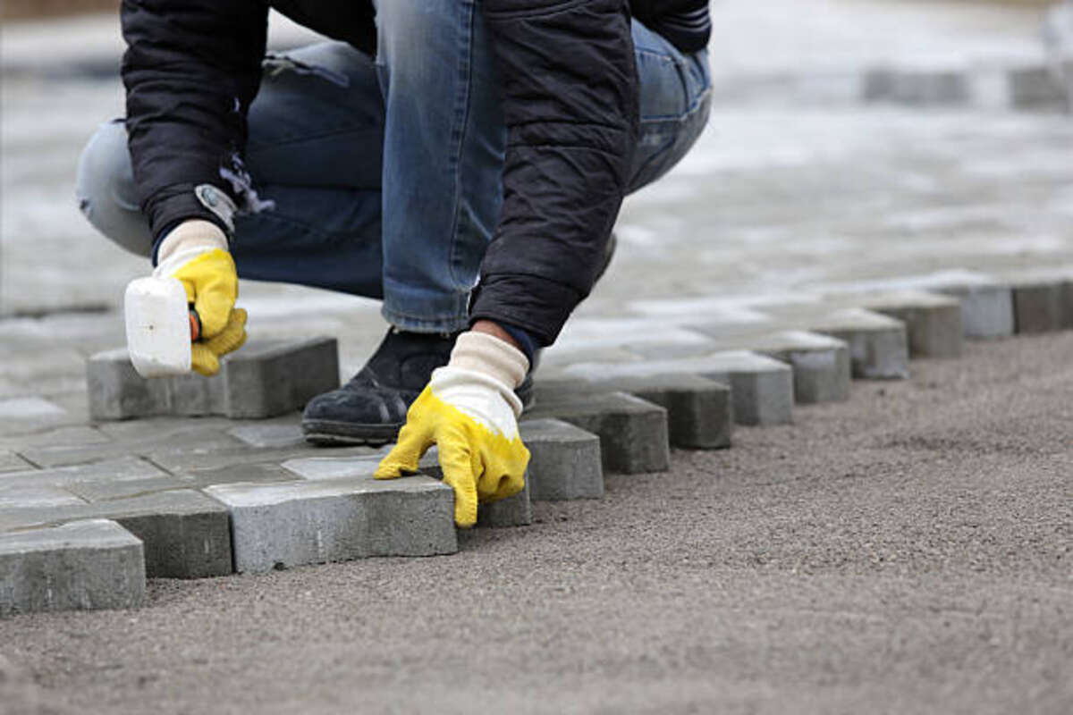 Selecting the right Asphalt Paving Company